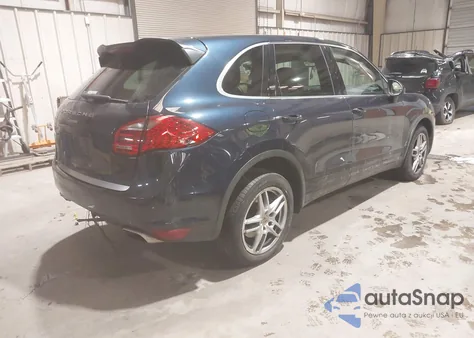 2012 Porsche Cayenne z USA, uszkodzony, nr VIN WP1AA2A20CLA06380